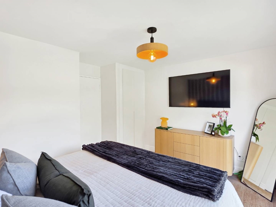 To Let 1 Bedroom Property for Rent in Gardens Western Cape